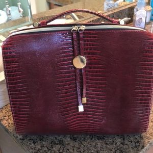 💄Estée Lauder faux croc 🐊 large makeup case 💄